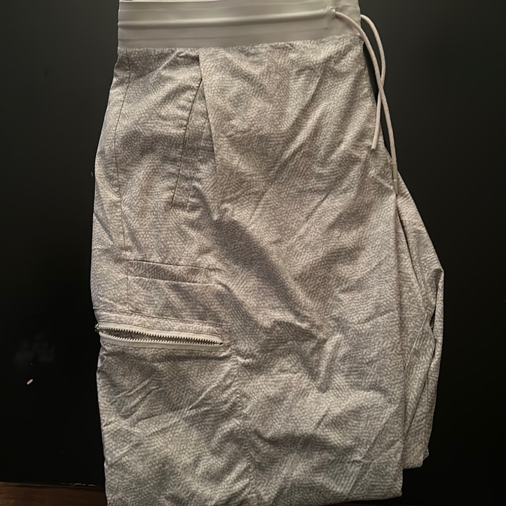 Athleta Venture Jogger 20w tan